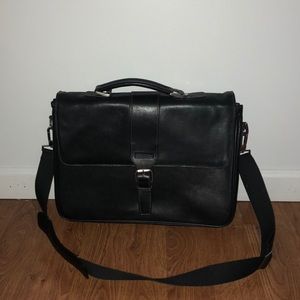 Kenneth Cole reaction messenger brief case